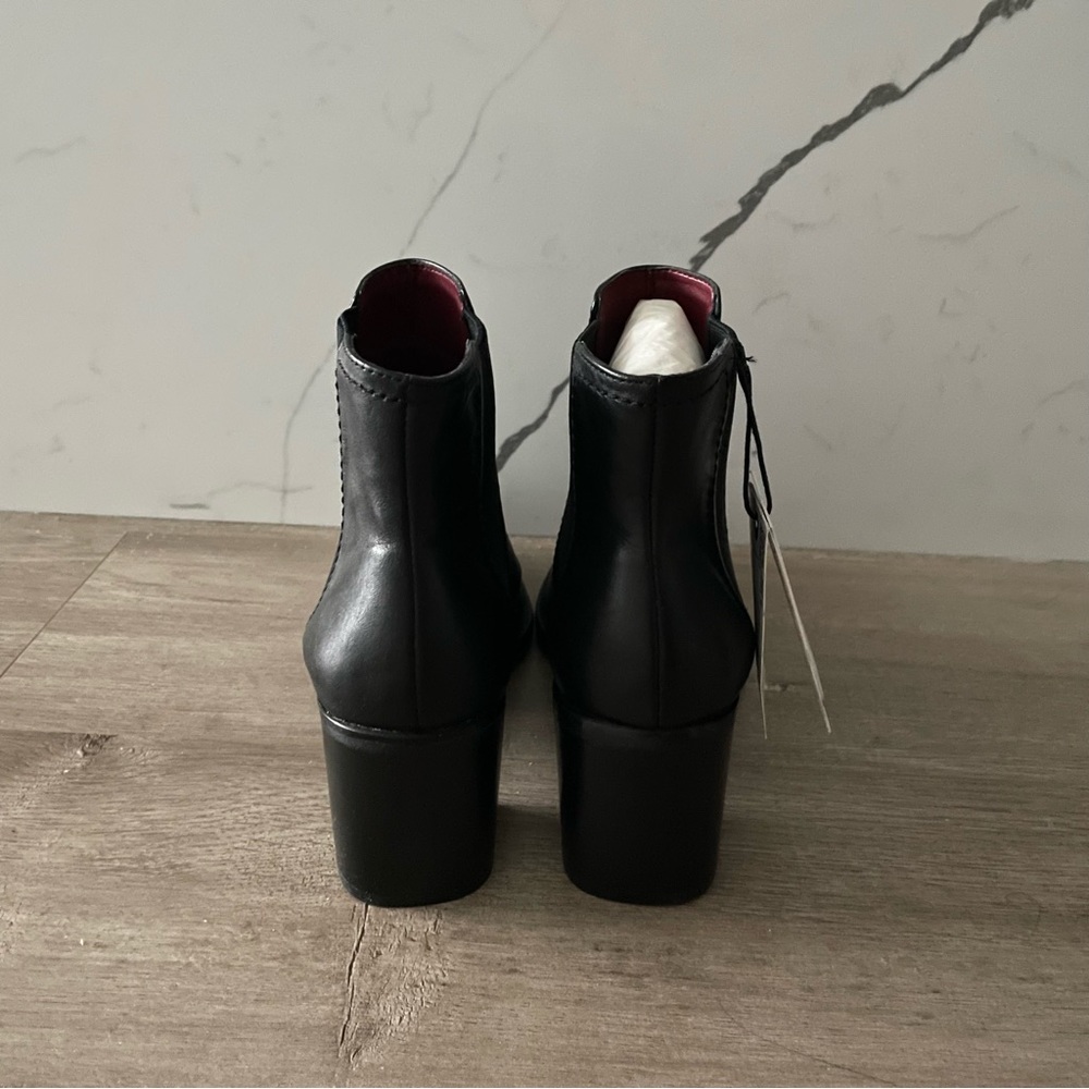 Zara Leather Heeled Ankle Boots - Picture 5 of 6